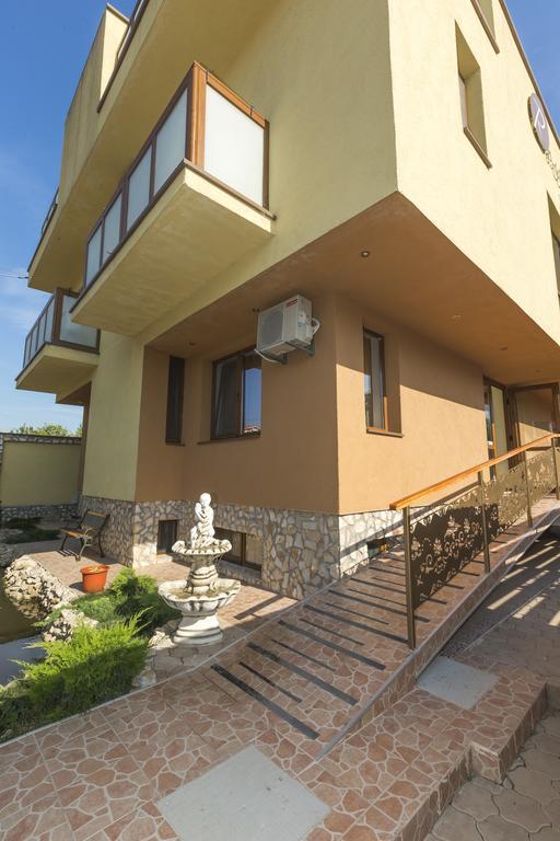 Rosiem House 호텔 테기르기올 외부 사진