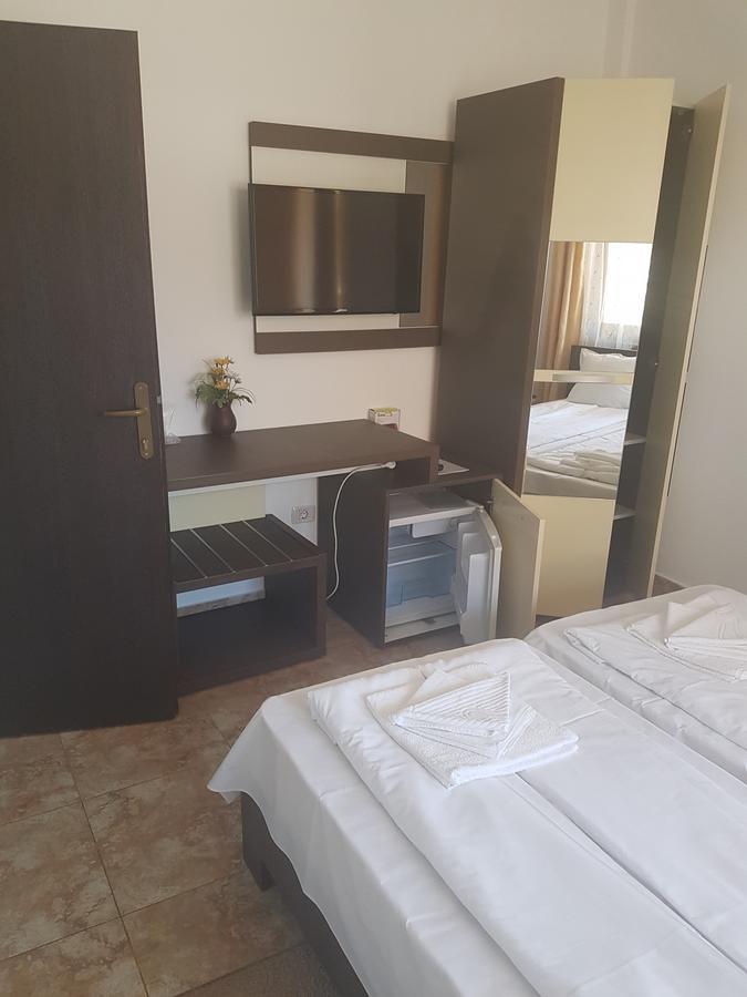 Rosiem House 호텔 테기르기올 외부 사진