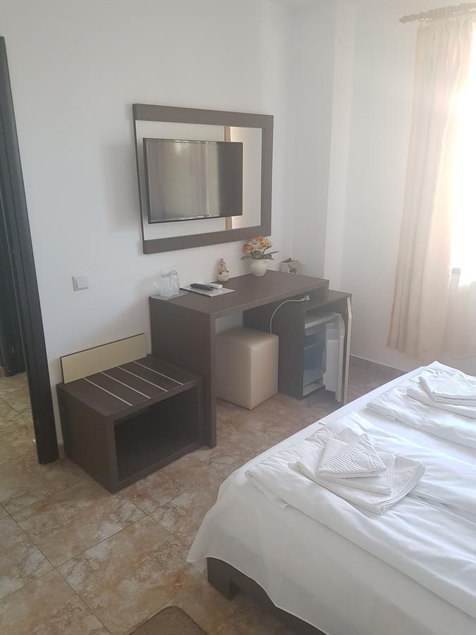 Rosiem House 호텔 테기르기올 외부 사진