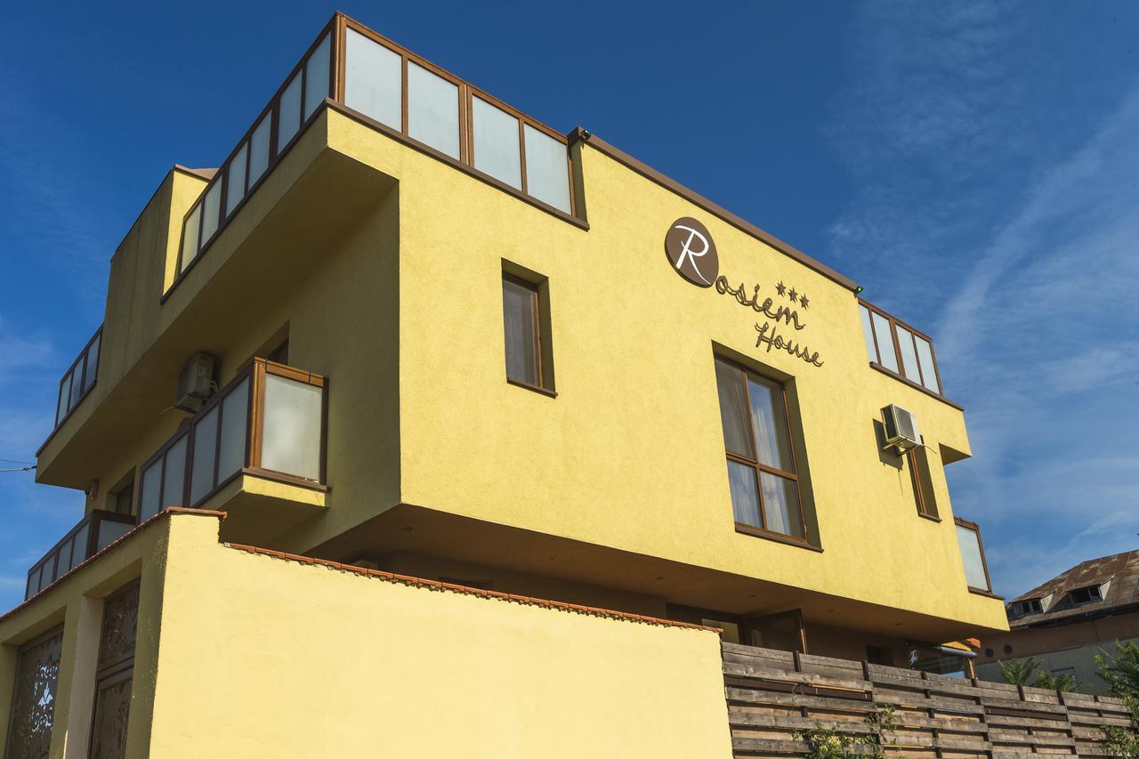 Rosiem House 호텔 테기르기올 외부 사진